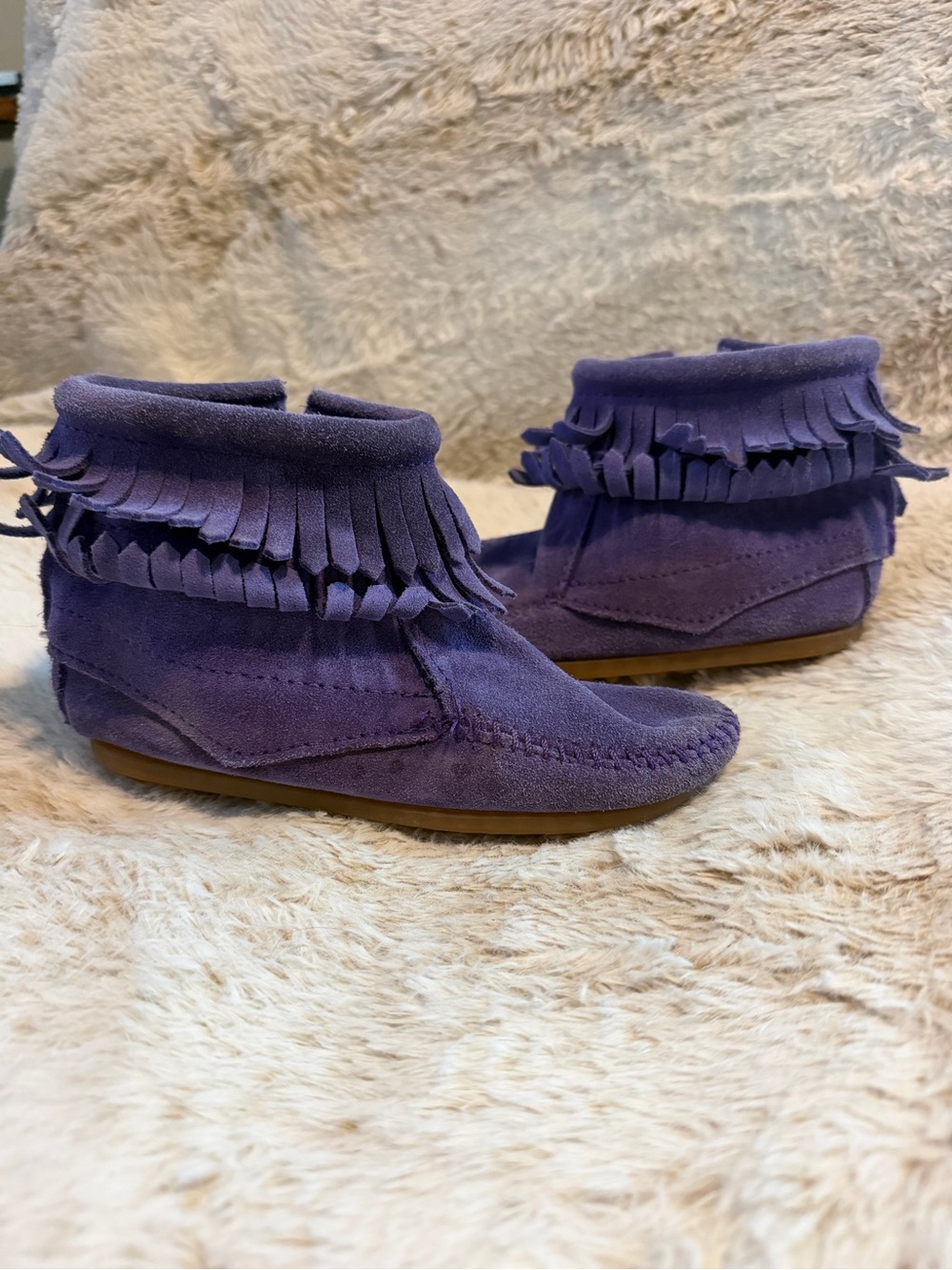 Minnetonka Kids Purple Suede Fringe Moccasins
